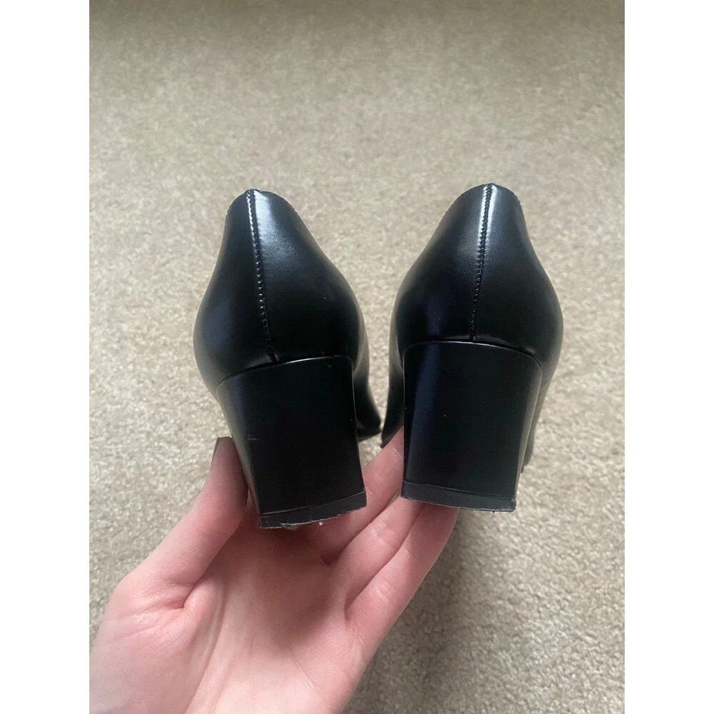 9.2.5 So Soft Women's Black Pumps 7.5 M NWOT